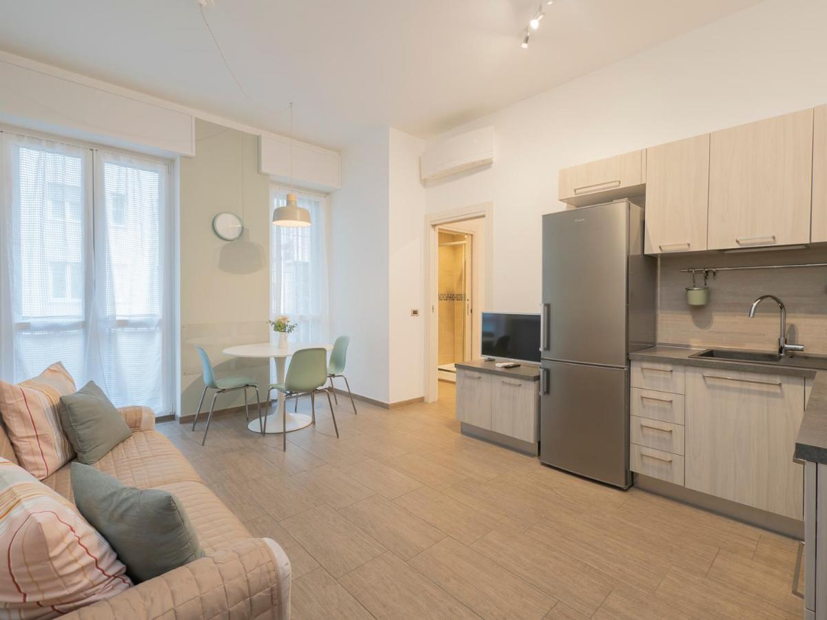 I Host Apartment - Montesuello 9 Milano Eksteriør billede
