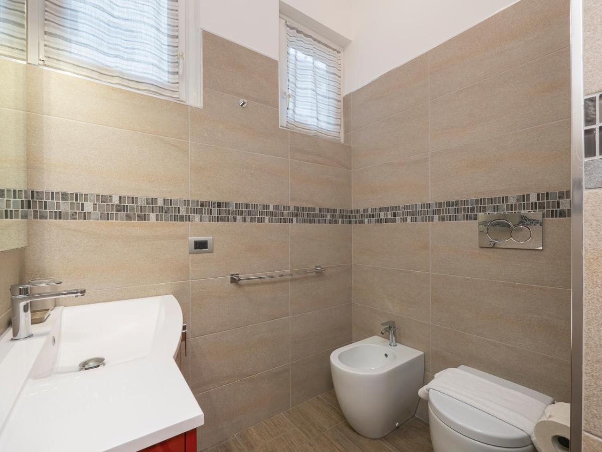 I Host Apartment - Montesuello 9 Milano Eksteriør billede