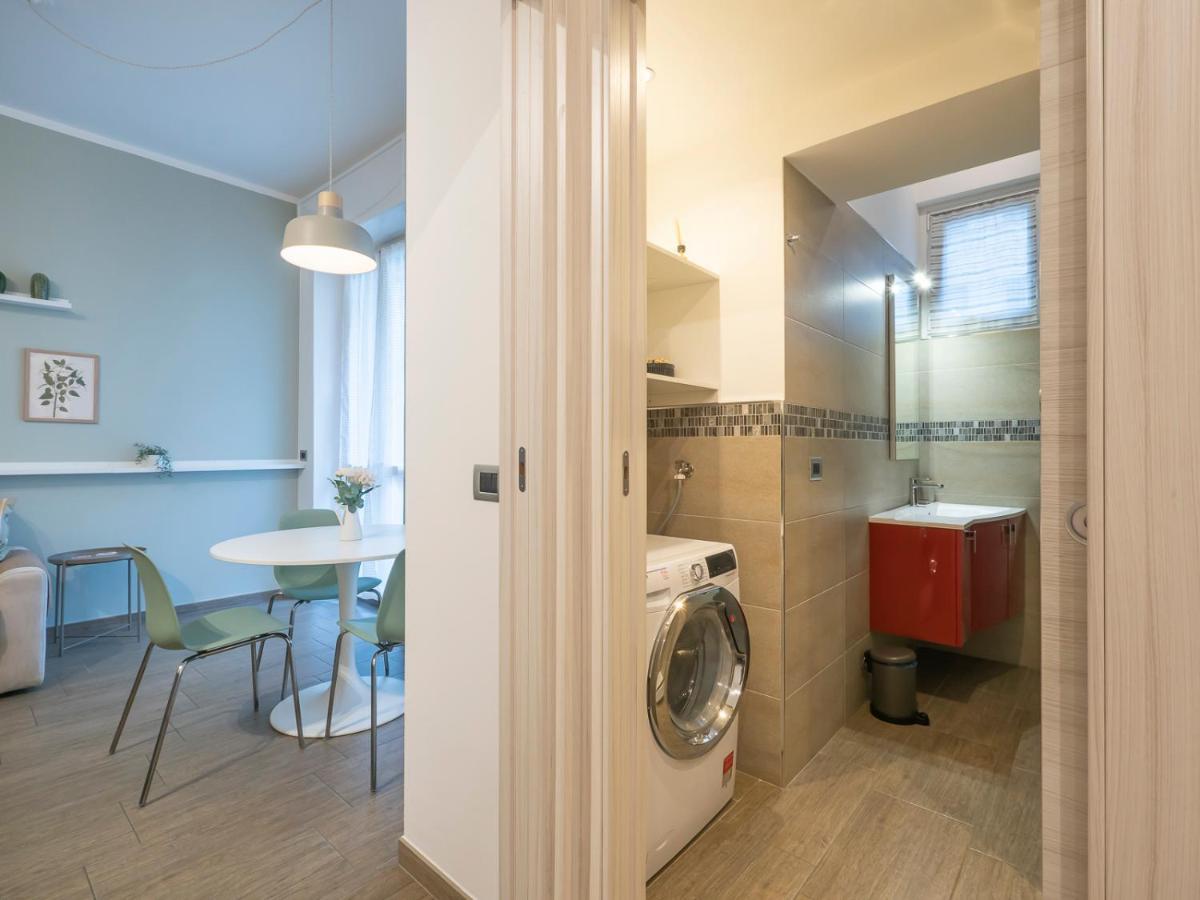 I Host Apartment - Montesuello 9 Milano Eksteriør billede